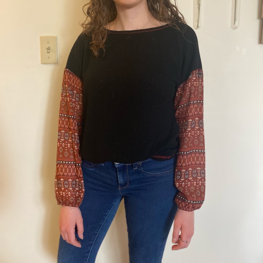 Black Crewneck Top with Detailed Sleeve